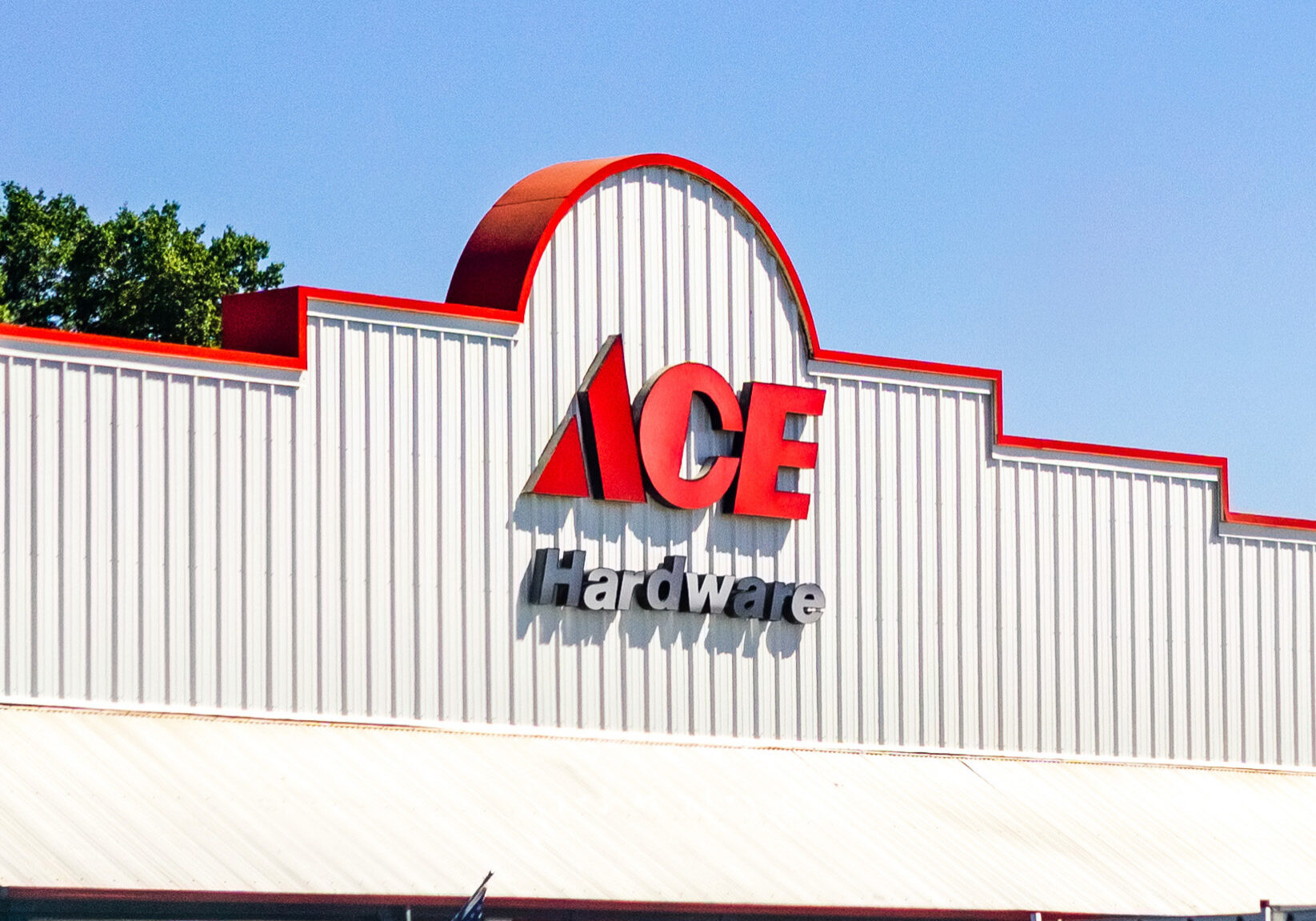 June 26, 2019 Oakdale / CA / USA - ACE Hardware store entrance; ACE Hardware is the world's largest hardware retail cooperative